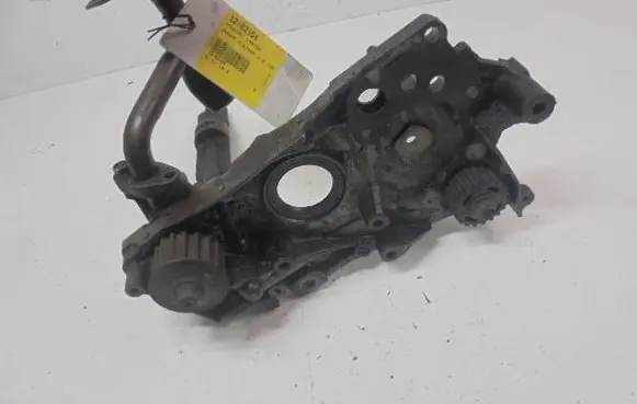 Hyundai Elantra Oil pump 