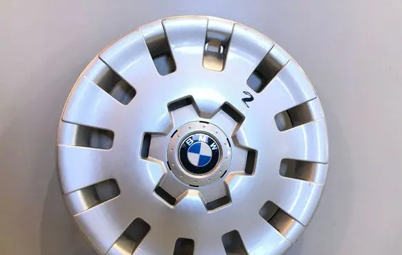 BMW 5 E39 R15 wheel hub/cap/trim 36131094780
