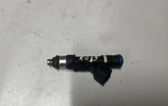 Ford F150 Fuel injector JR3E9F593AB