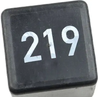 Volkswagen PASSAT B5 Other relay 443951253AA