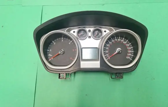 Speedometer (instrument cluster)