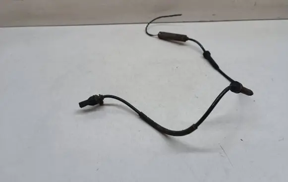 BMW 3 E92 E93 ABS brake wheel speed sensor 6762465