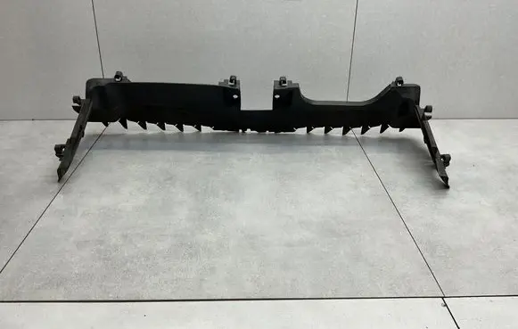 Skoda Superb B8 (3V) Intercooler air guide/duct channel 3V0121285A