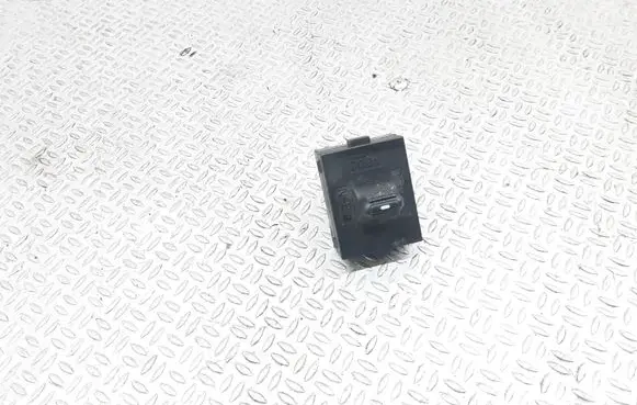 Jeep Grand Cherokee (WJ) Electric window control switch 56042057