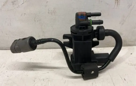 Opel Grandland X Turbo solenoid valve 9807396180 9804306280