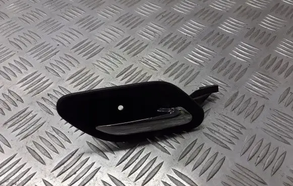 BMW 5 E39 Rear door interior handle trim 8226050