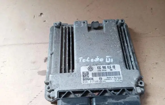 Ford C-MAX I Other control units/modules 03G906016HB