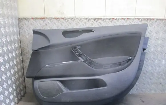 Citroen C5 Trunk/boot side trim panel 9662076677