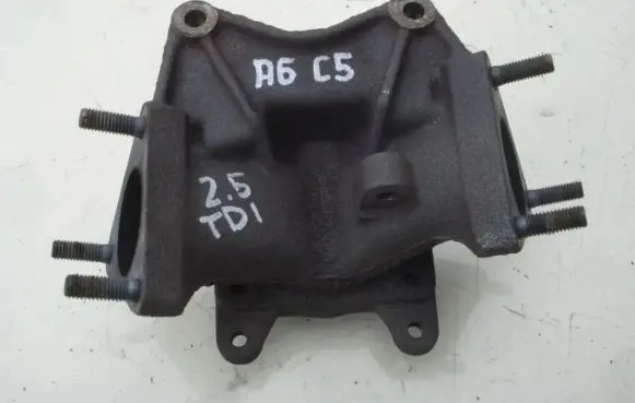 Audi A6 S6 C5 4B Exhaust manifold