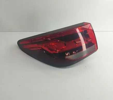 MG ZS Rear/tail lights 10571681