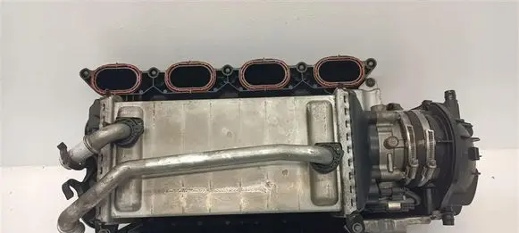 Mercedes-Benz CLS C218 X218 Intercooler radiator