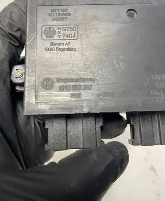 Volkswagen Caddy Immobilizer control unit/module 6H0953257