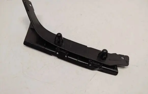 BMW X5 E53 Front bumper mounting bracket 7116667 51117116667