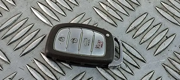 Hyundai i40 Ignition key/card 