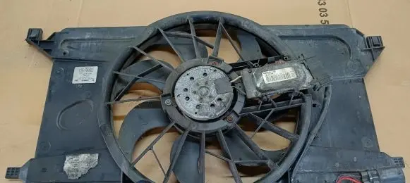 Ford C-MAX I Air conditioning (A/C) fan (condenser) 