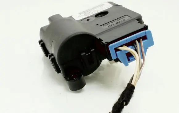 Volkswagen PASSAT B7 USA Air flap motor/actuator 561907511A 6QO972706