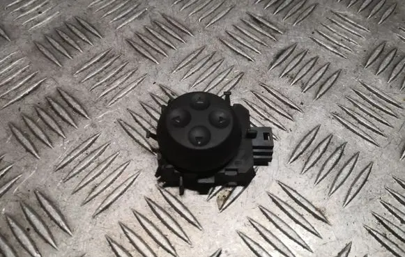 Mercedes-Benz ML W166 Seat control switch 2048702658 A2048702658