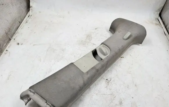 Mercedes-Benz ML W163 (B) pillar trim (top) A1636902025