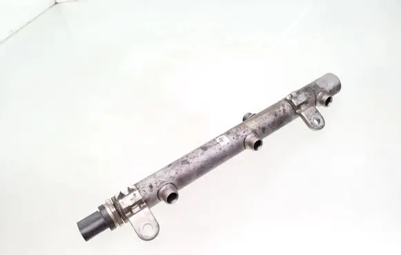 Fuel main line pipe