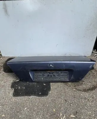 Mercedes-Benz S W140 Tailgate/trunk/boot lid F2628