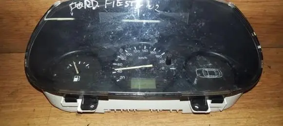 Ford Fiesta Speedometer (instrument cluster) ys6f10849ag 44zu174