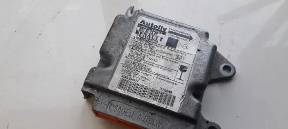 Renault Scenic I Airbag control unit/module 7700430060B 50629500