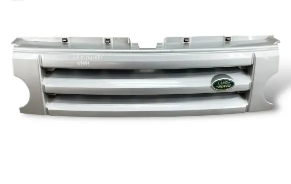 Land Rover Discovery 3 - LR3 Front bumper upper radiator grill DHB000273