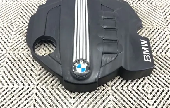 BMW X1 E84 Engine cover (trim) 7797410