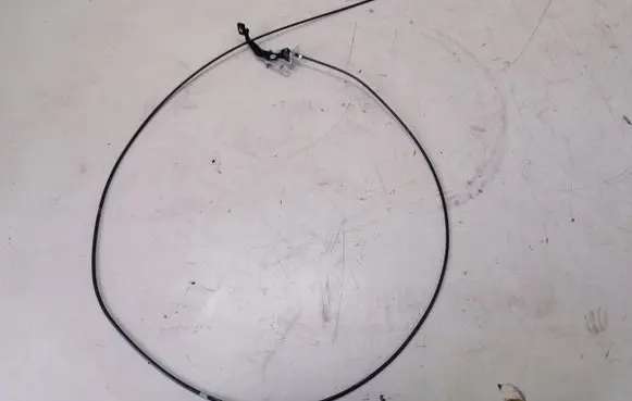 Suzuki Vitara (LY) Engine bonnet/hood lock release cable PN180