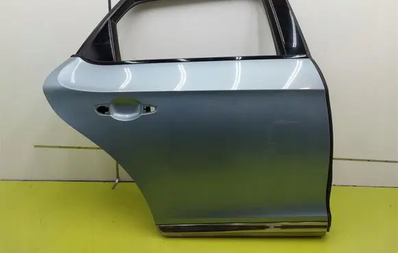 Citroen DS5 Rear door 