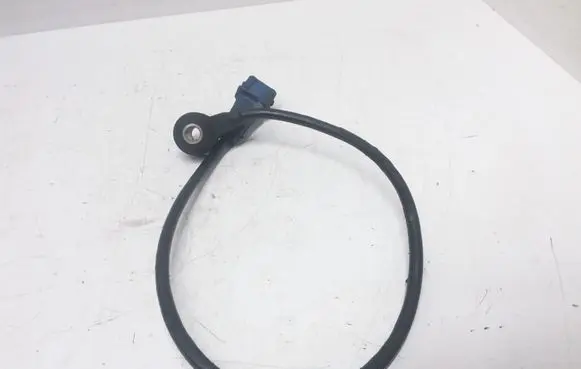 Audi A4 S4 B5 8D Detonation knock sensor 054905377G