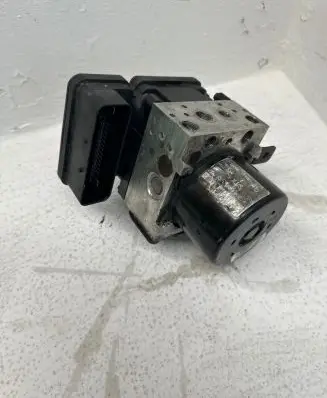 Jaguar S-Type ABS Pump 00401623C100 10061332593 10092610063