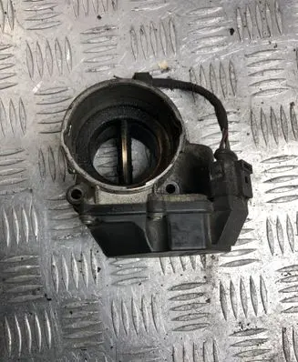 Volkswagen PASSAT B6 Throttle valve 03G128063A A2C53249824