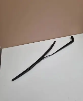 Toyota Yaris Cross Front wiper blade arm 2340