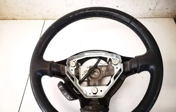 Toyota Yaris Steering wheel 6020357