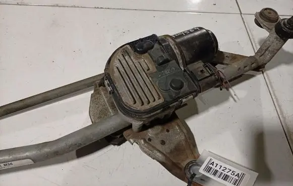 Volkswagen PASSAT B6 Wiper motor 3C1955419A