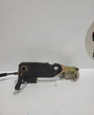 Volkswagen PASSAT B5.5 Tailgate exterior lock 3b9827297a