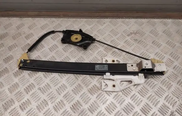 Audi Q3 8U Rear window lifting mechanism without motor 8U0839461