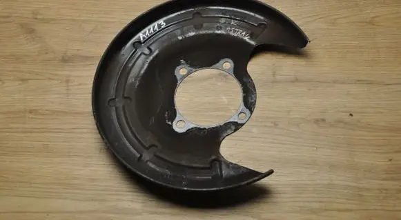 Opel Astra K Rear brake disc plate dust cover 13362353