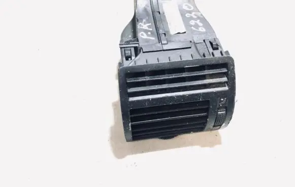 Volkswagen Sharan Dash center air vent grill YM21A018B09 7m5819703