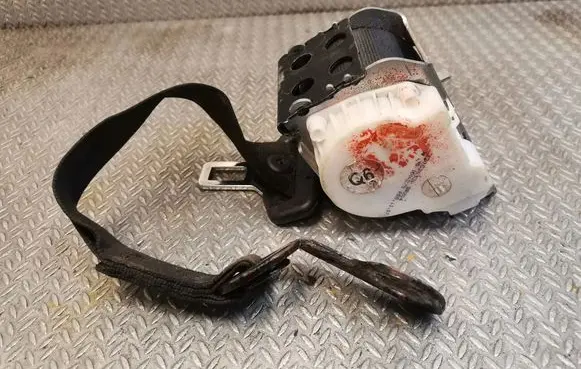 Mercedes-Benz C W204 Middle seatbelt (rear) 2048600085