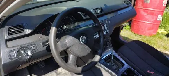 Volkswagen PASSAT B6 Dashboard