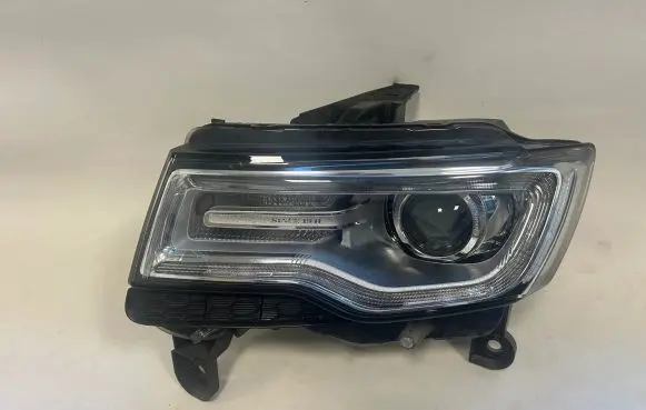 Jeep Grand Cherokee Headlight/headlamp