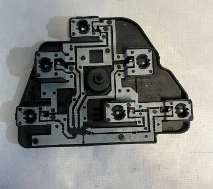 BMW 5 E39 Tail light bulb cover holder 8363565 14603502