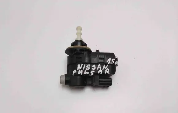 Nissan Pulsar Headlight level adjustment motor 