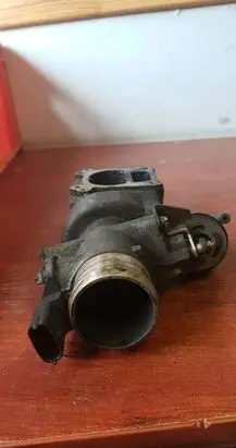 Opel Zafira A Throttle valve 08226804