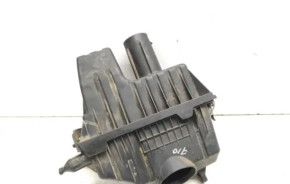 Mazda Tribute Air filter box 5L849C662AC