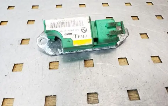 BMW 5 E39 Airbag deployment crash/impact sensor 65776900728