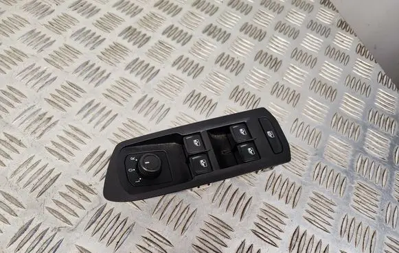 Volkswagen Atlas Electric window control switch 5G0959857D 3CN959565