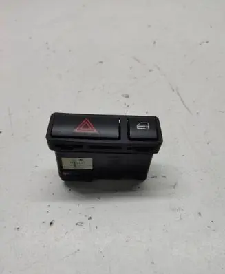 BMW M3 Hazard light switch 8368920 61318368920